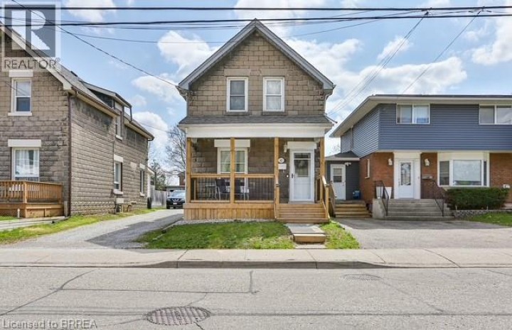 Photo 2 at 42 Spring Street, Holmedale, Brantford