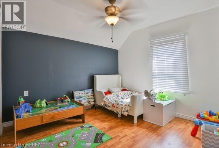 Photo 14 at 42 Spring Street, Holmedale, Brantford