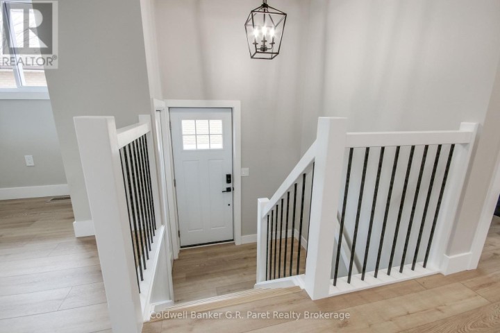 Photo 13 at 171 Crysler Street, Delhi, Norfolk County