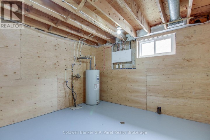 Photo 26 at 171 Crysler Street, Delhi, Norfolk County