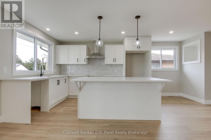 Photo 8 at 171 Crysler Street, Delhi, Norfolk County