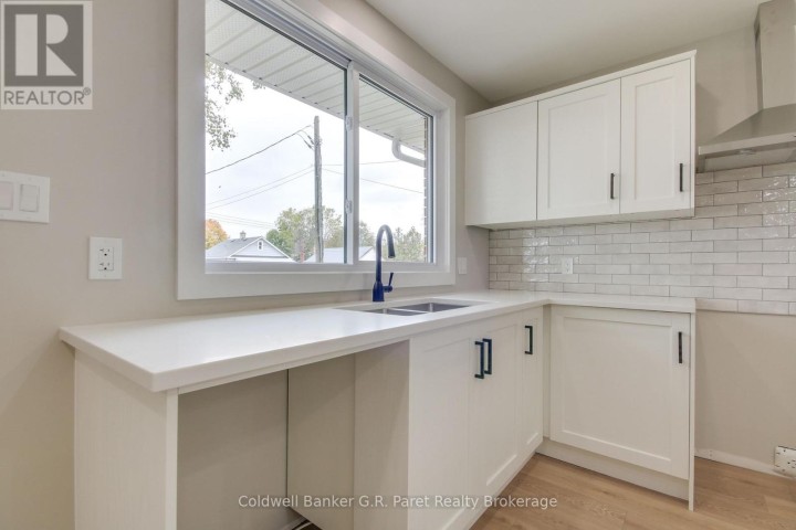 Photo 9 at 171 Crysler Street, Delhi, Norfolk County