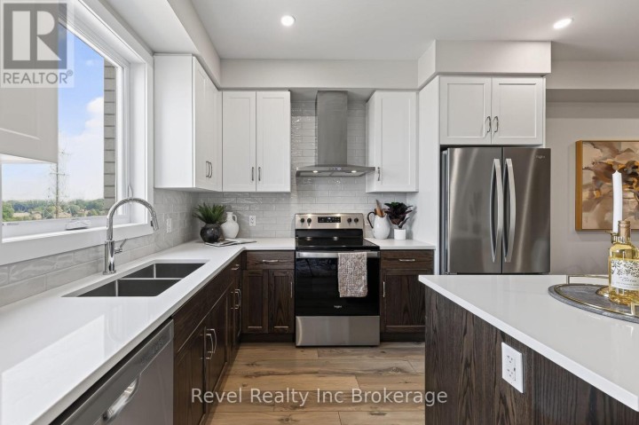 Photo 13 at 325 Kading Crescent, Woodstock - South, Woodstock