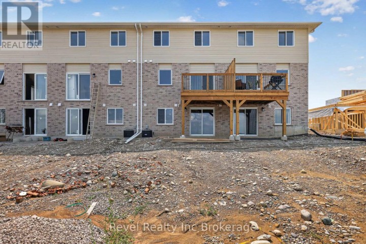 Photo 41 at 325 Kading Crescent, Woodstock - South, Woodstock