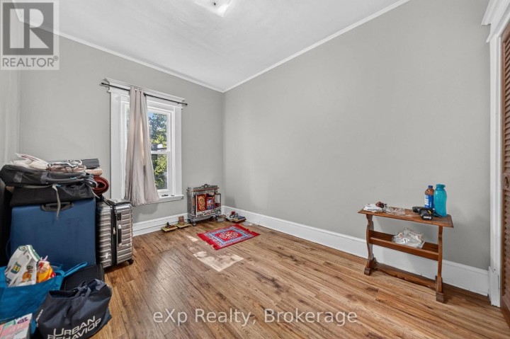 Photo 13 at 126 Chatham Street, Brantford