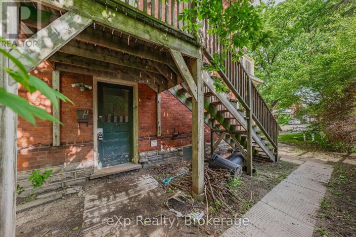 Photo 34 at 126 Chatham Street, Brantford