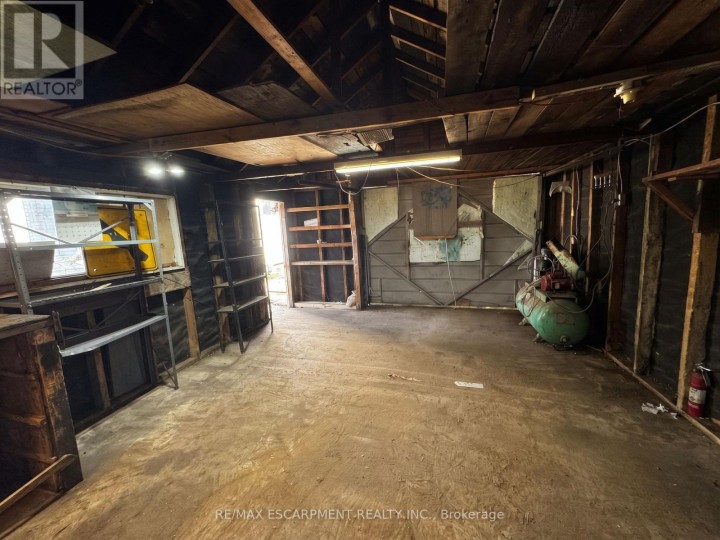 Photo 23 at 233 Talbot Street, Courtland, Norfolk County