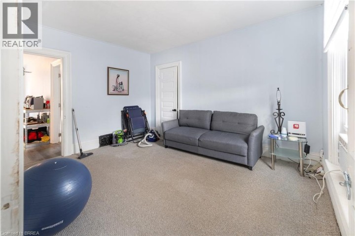 Photo 20 at 86 Victoria Street, Victoria / Arthur, Brantford