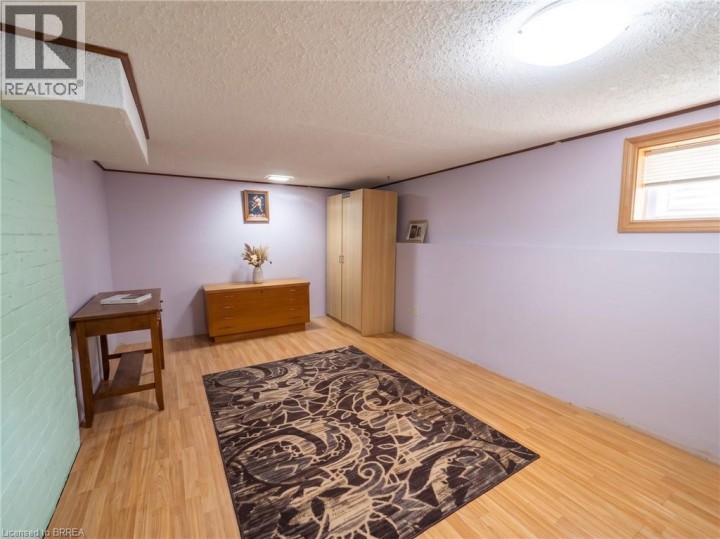 Photo 12 at 92 Mary Street, Victoria / Arthur, Brantford