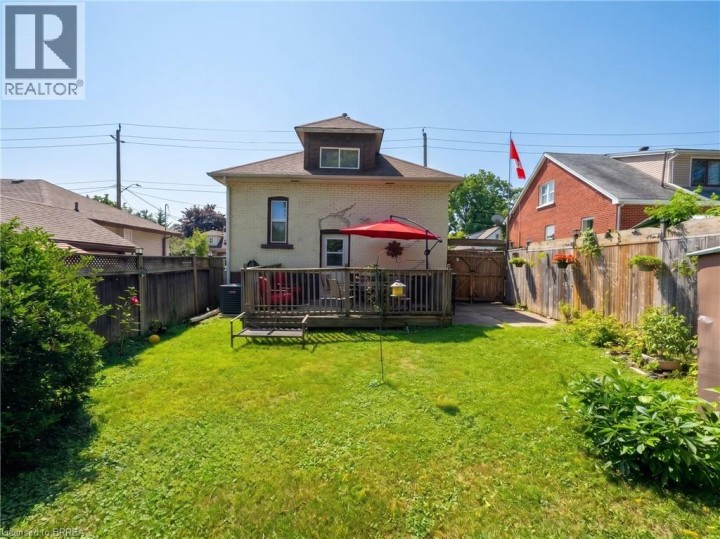 Photo 14 at 92 Mary Street, Victoria / Arthur, Brantford