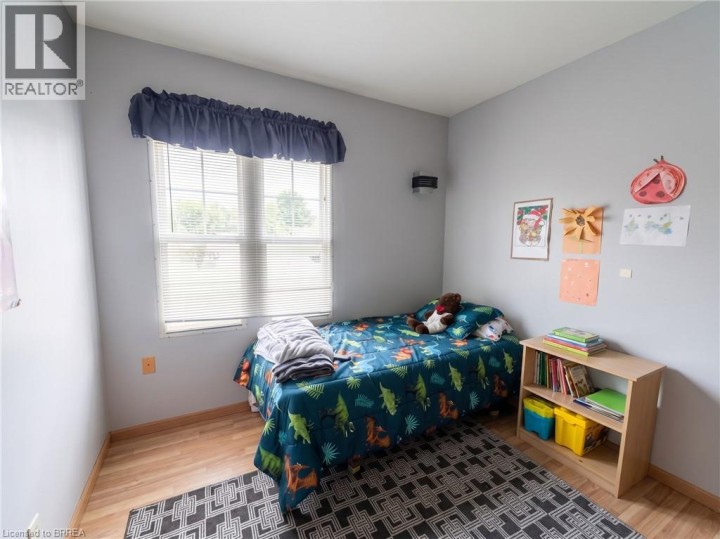 Photo 5 at 92 Mary Street, Victoria / Arthur, Brantford