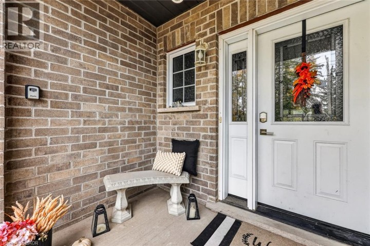 Photo 9 at 205 S Victoria Street, Woodstock - South, Woodstock