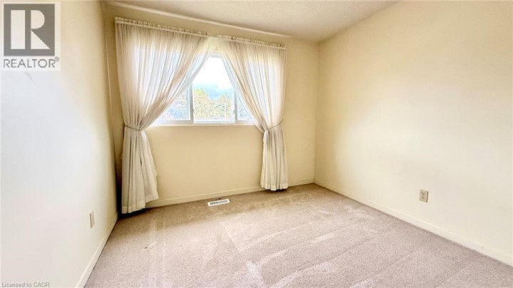 Photo 19 at 140 Woodlawn Avenue, Woodlawn, Brantford
