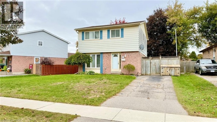 Photo 3 at 140 Woodlawn Avenue, Woodlawn, Brantford