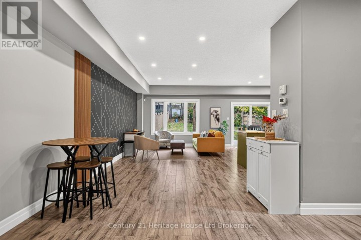 Photo 13 at 205 S Victoria Street, Woodstock - South, Woodstock