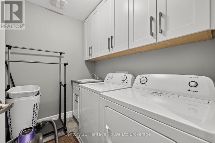 Photo 31 at 205 S Victoria Street, Woodstock - South, Woodstock