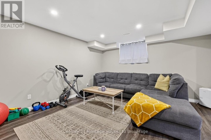 Photo 34 at 205 S Victoria Street, Woodstock - South, Woodstock