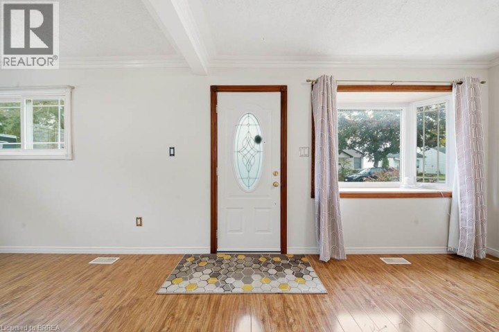 Photo 8 at 69 Sixth Avenue, Eagle Place East, Brantford