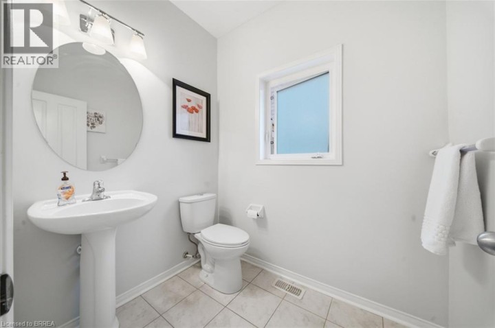 Photo 15 at 42 Stephenson Road, Cainsville / Brookfield, Brantford