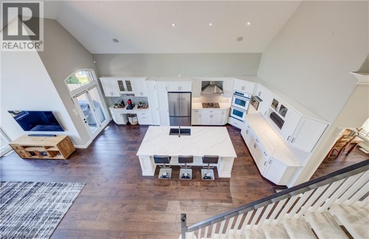 Photo 26 at 4 Lawren S Harris Drive, Northridge, Brantford