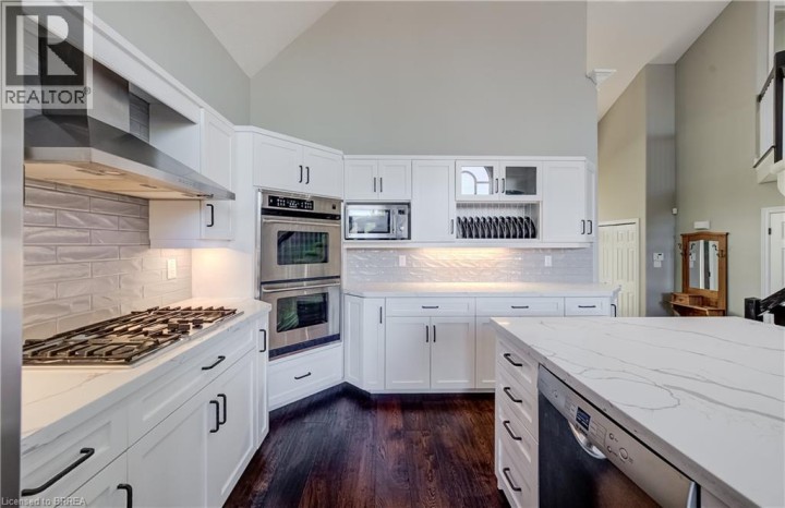 Photo 15 at 4 Lawren S Harris Drive, Northridge, Brantford