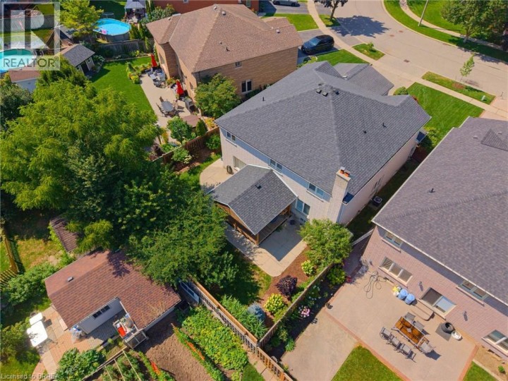 Photo 33 at 21 Cameron Lane, Brier Park, Brantford
