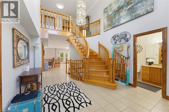 Photo 4 at 21 Cameron Lane, Brier Park, Brantford