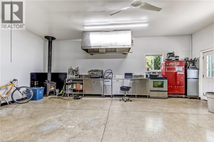 Photo 18 at 36 Alexander Drive, Holmedale, Brantford