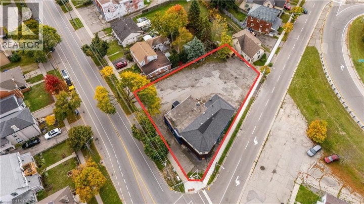 Photo 3 at 75 Erie Avenue, Eagle Place West, Brantford