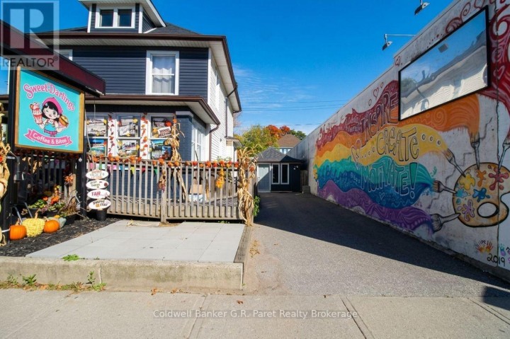 Photo 3 at 39 N Norfolk Street, Simcoe, Norfolk County