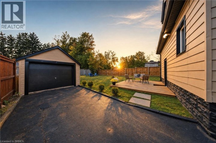 Photo 27 at 24 N Park Road, Echo Place, Brantford