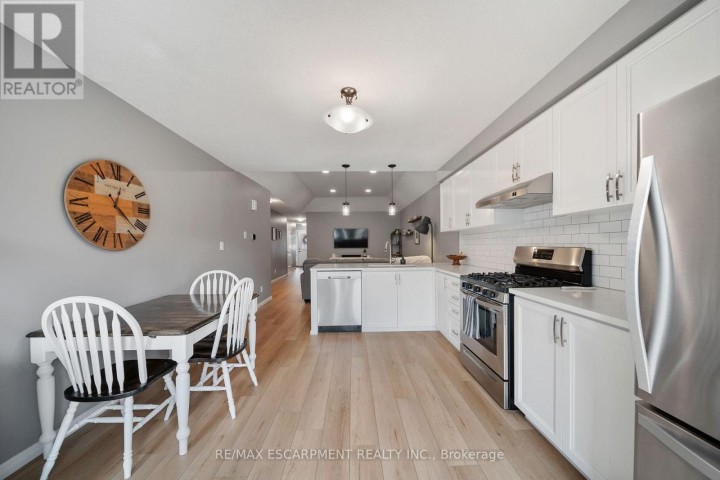 Photo 16 at 4 Basswood Road, Simcoe, Norfolk County