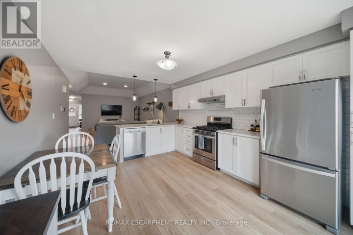 Photo 17 at 4 Basswood Road, Simcoe, Norfolk County
