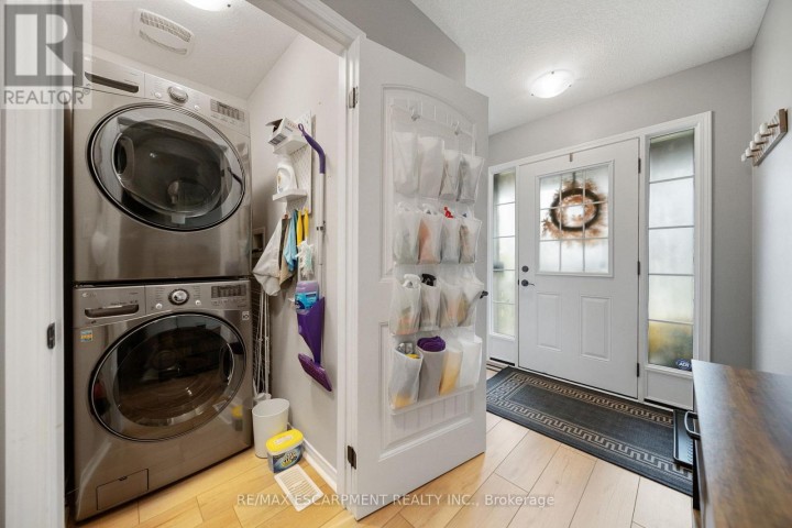 Photo 8 at 4 Basswood Road, Simcoe, Norfolk County