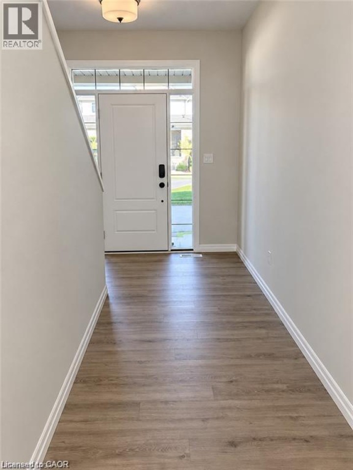 Photo 5 at 74 Keba Crescent, Tillsonburg