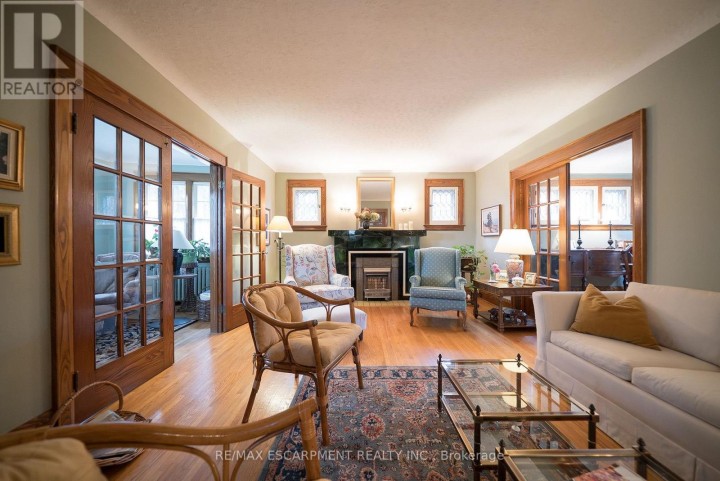 Photo 7 at 354 W West Street, Simcoe, Norfolk County