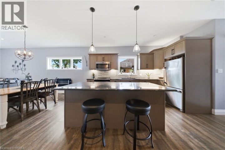 Photo 6 at 14 Ridgewood Court, Woodstock - North, Woodstock