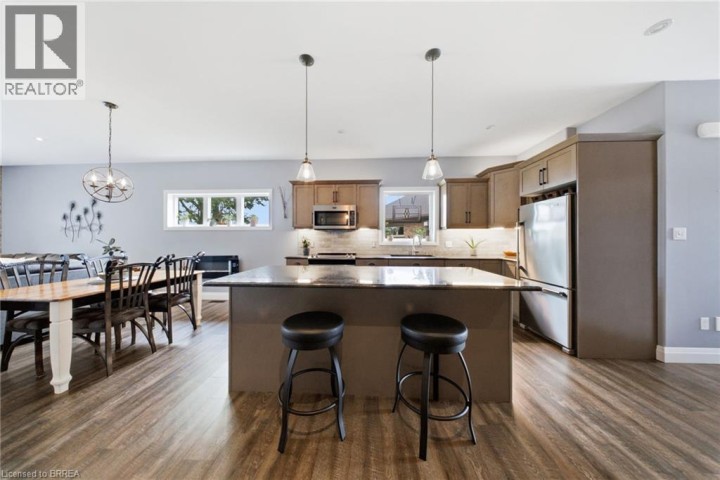 Photo 7 at 14 Ridgewood Court, Woodstock - North, Woodstock