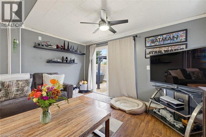 Photo 10 at 77 Eighth Avenue, Eagle Place East, Brantford