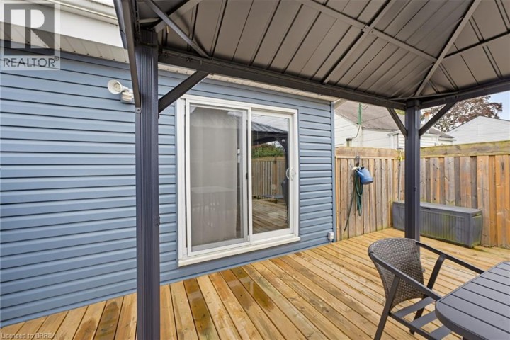 Photo 17 at 77 Eighth Avenue, Eagle Place East, Brantford
