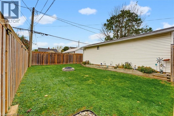 Photo 18 at 77 Eighth Avenue, Eagle Place East, Brantford