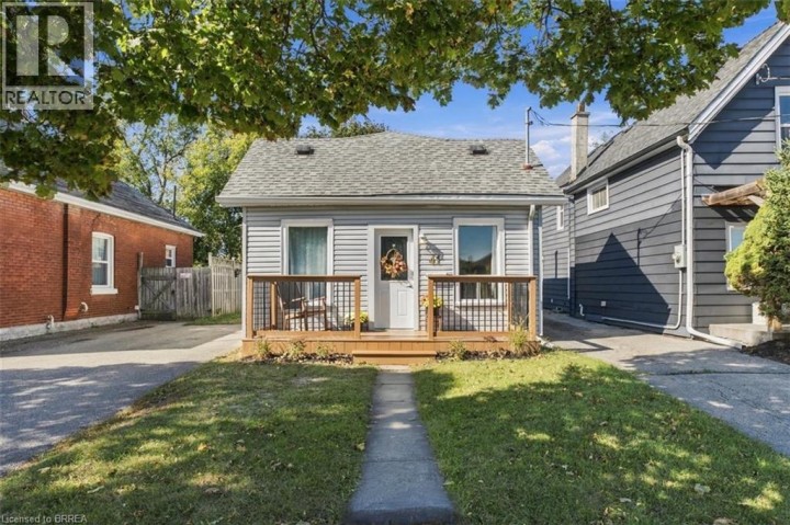 Photo 1 at 41 Gordon Street, Eagle Place East, Brantford