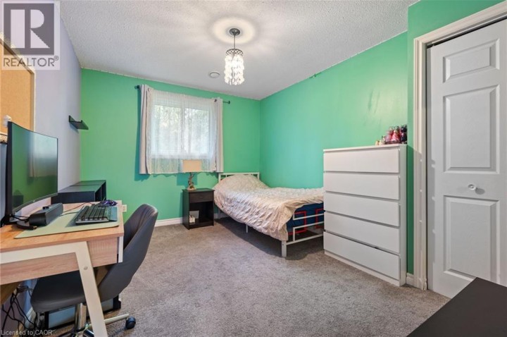 Photo 24 at 31 Gillin Road, Brantwood Park, Brantford