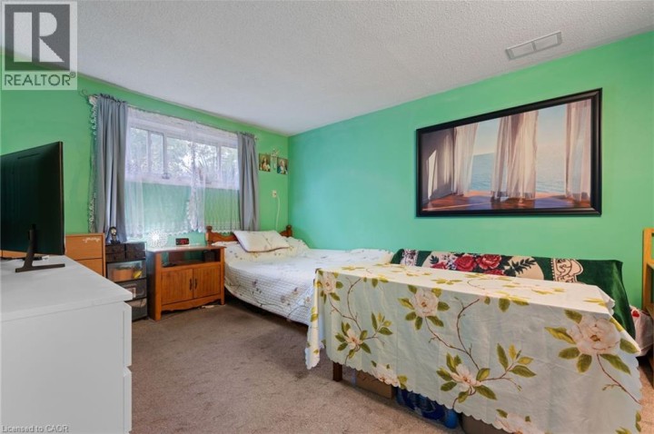 Photo 29 at 31 Gillin Road, Brantwood Park, Brantford