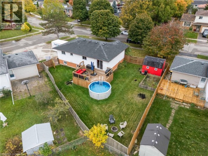 Photo 4 at 31 Gillin Road, Brantwood Park, Brantford