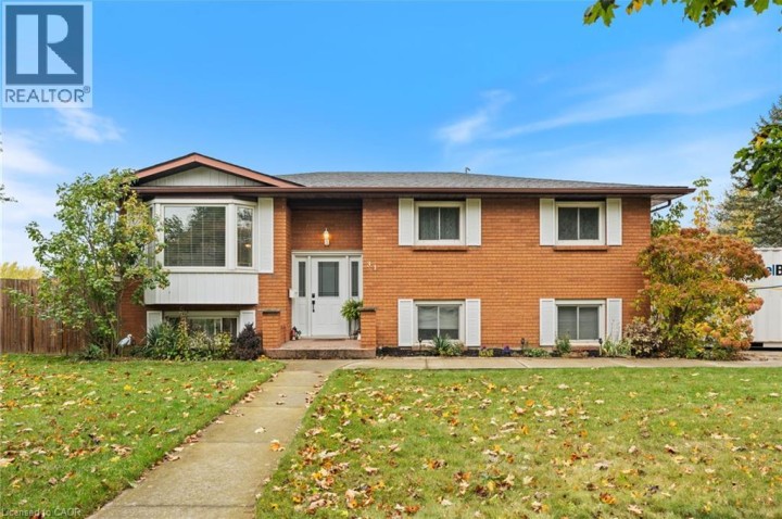 Photo 9 at 31 Gillin Road, Brantwood Park, Brantford