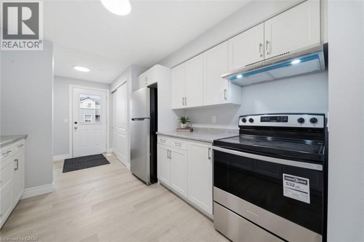 Photo 10 at 5 - 492 Grey Street, Echo Place, Brantford