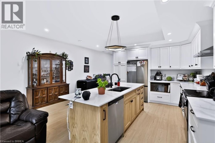 Photo 12 at 109 Winniett Street, Old West Brant, Brantford