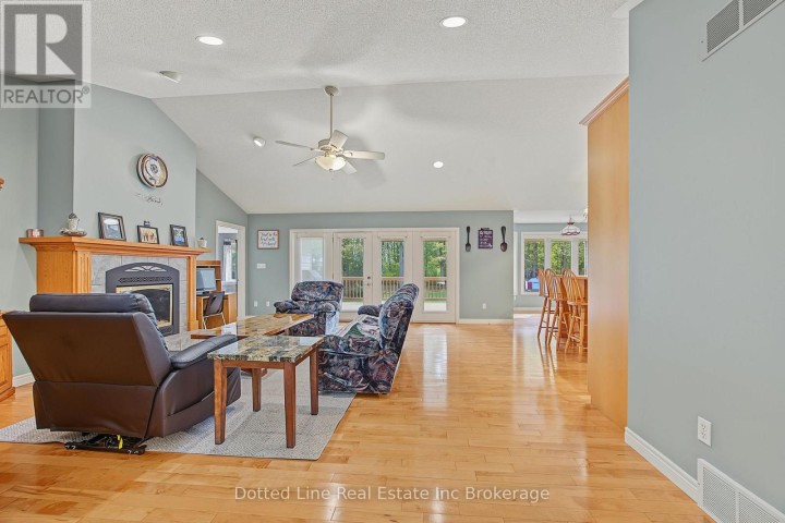 Photo 13 at 1324 Mall Road, Rural Middleton, Norfolk County