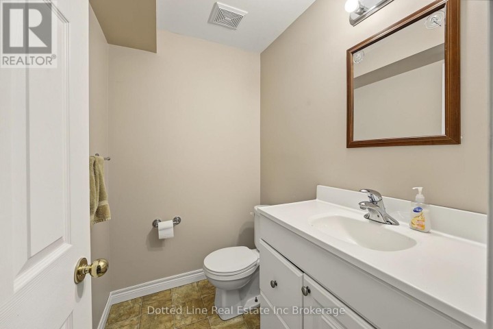 Photo 33 at 1324 Mall Road, Rural Middleton, Norfolk County